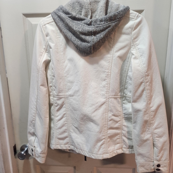 White cream Vanity Size Large jacket - Picture 10 of 12